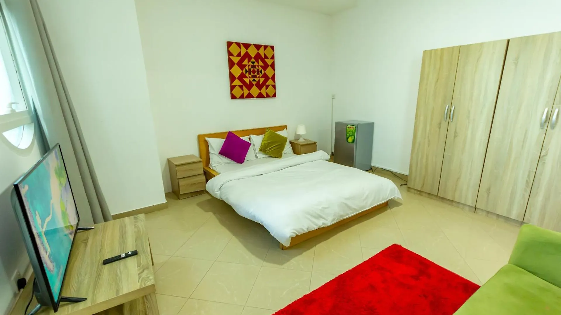 Rooms For Girls In Marina Dubai, The Best Offer