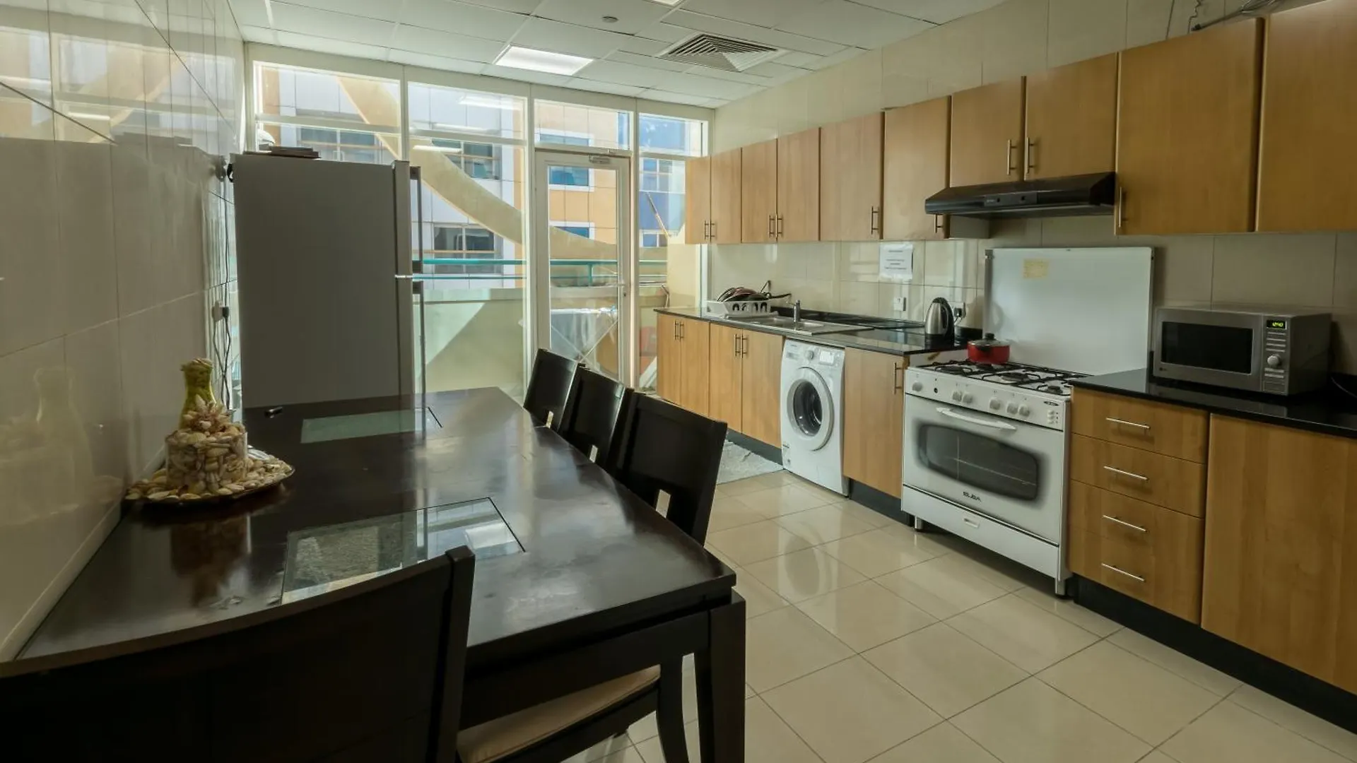Homestay Rooms For Girls In Marina Dubai, The Best Offer