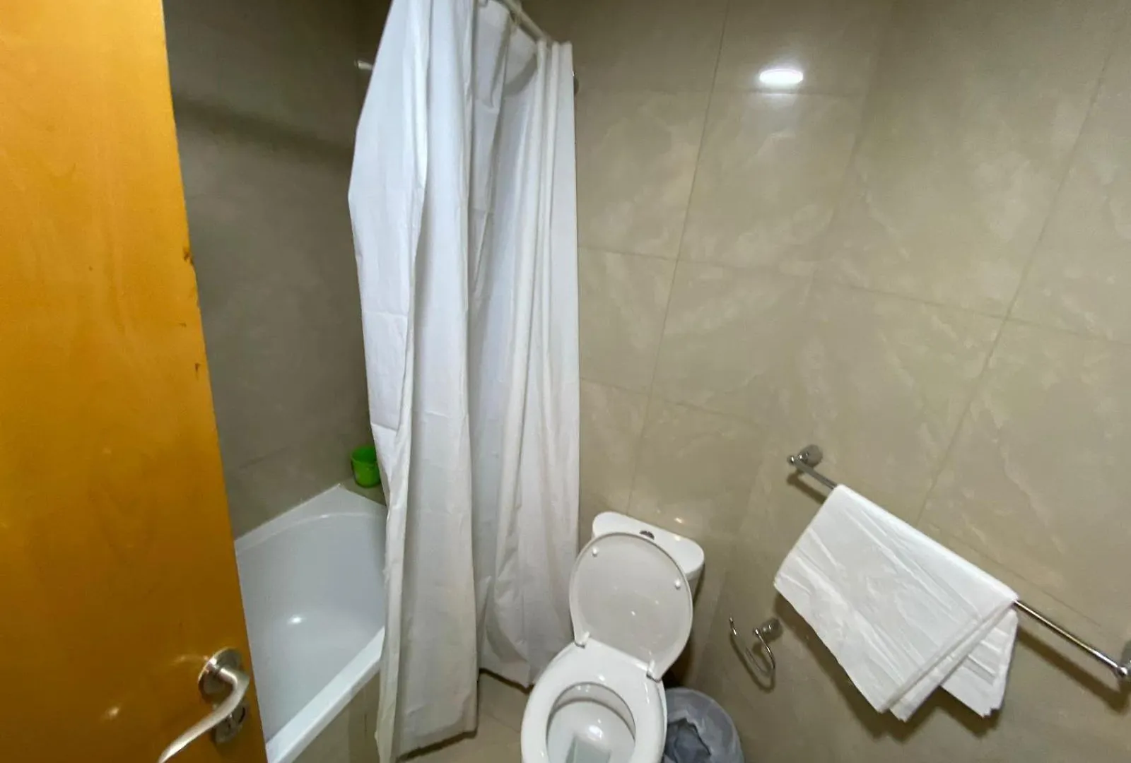 Ubytování v soukromí Rooms For Girls In Marina Dubai, The Best Offer Spojené arabské emiráty